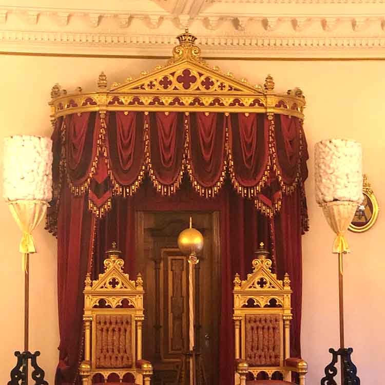 Kingdom of Hawaii Palace Gold